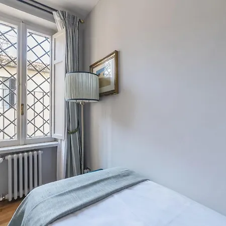 Casa Pace, A Burghesius *