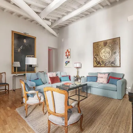 Apartment Casa Pace, A Burghesius